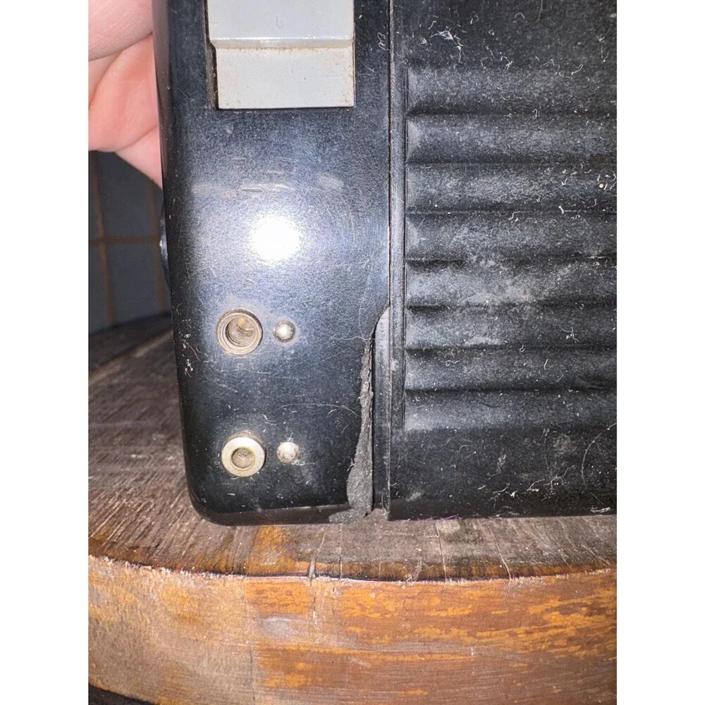 Vintage Kodak Brownie Hawkeye Flash Model Camera 620 Film Bakelite 1950s